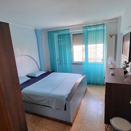 Apartament Cu 2 Dormitoare ,Ultracentral Daire Arad Dış mekan fotoğraf