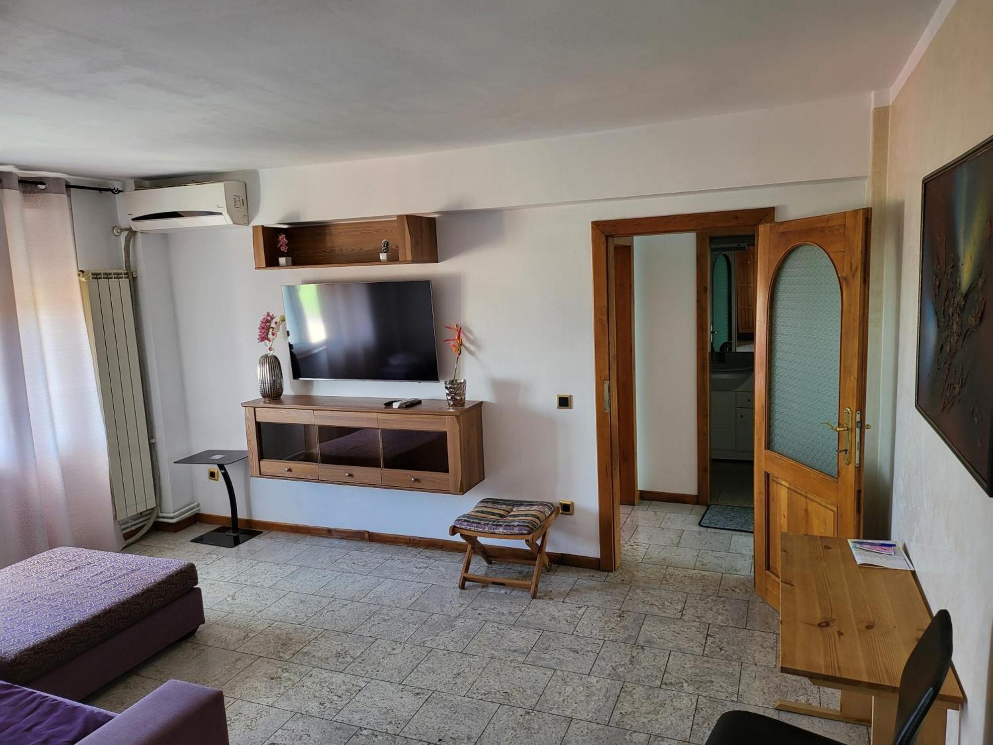 Apartament Cu 2 Dormitoare ,Ultracentral Daire Arad Dış mekan fotoğraf